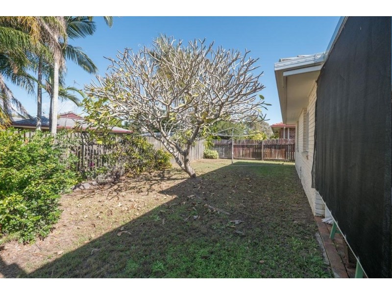 25 Moonlight Avenue, Torquay QLD 4655