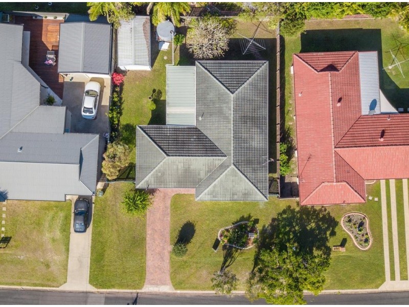 25 Moonlight Avenue, Torquay QLD 4655