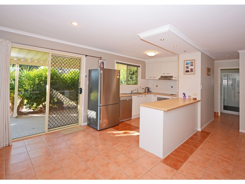 3 Bunya Court, Eli Waters QLD 4655