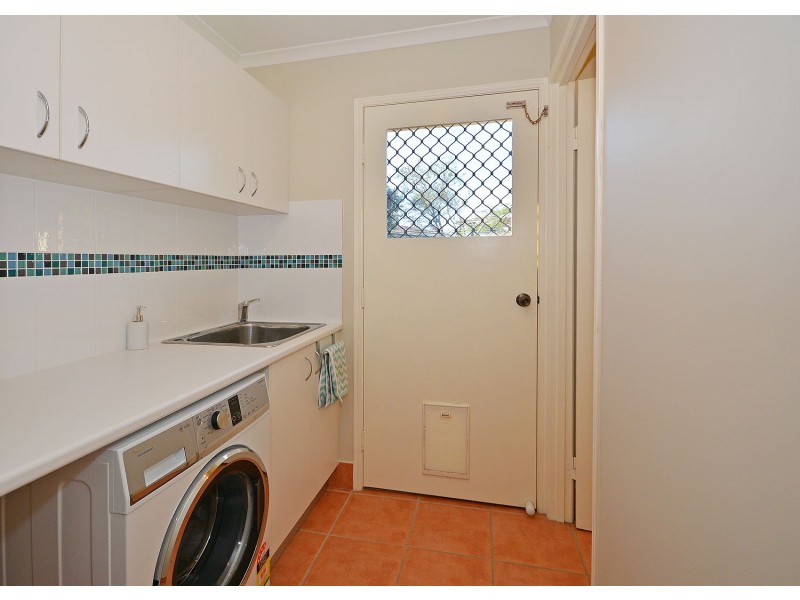 3 Bunya Court, Eli Waters QLD 4655