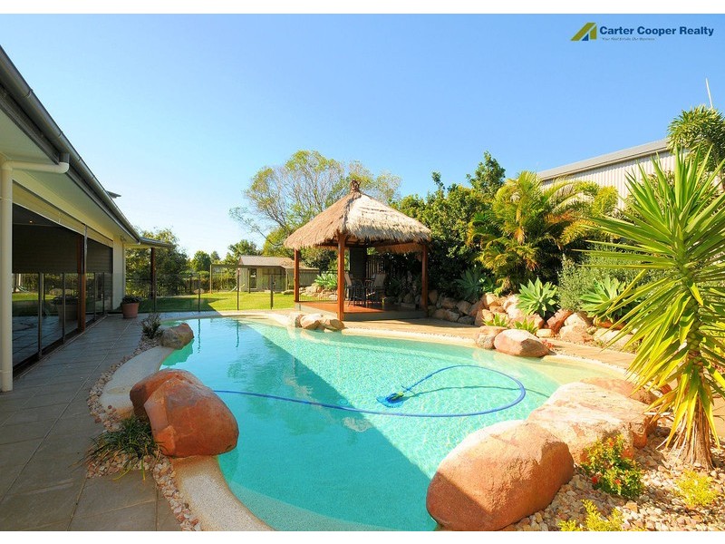 9-11  Gundesen Drive, Urraween QLD 4655