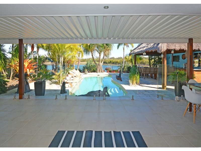 18 Spoonbill Way, Eli Waters QLD 4655