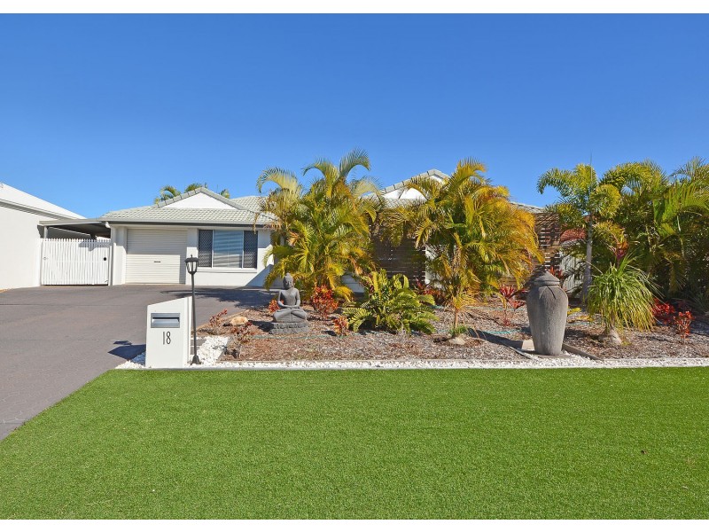 18 Spoonbill Way, Eli Waters QLD 4655
