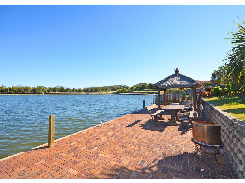 18 Spoonbill Way, Eli Waters QLD 4655