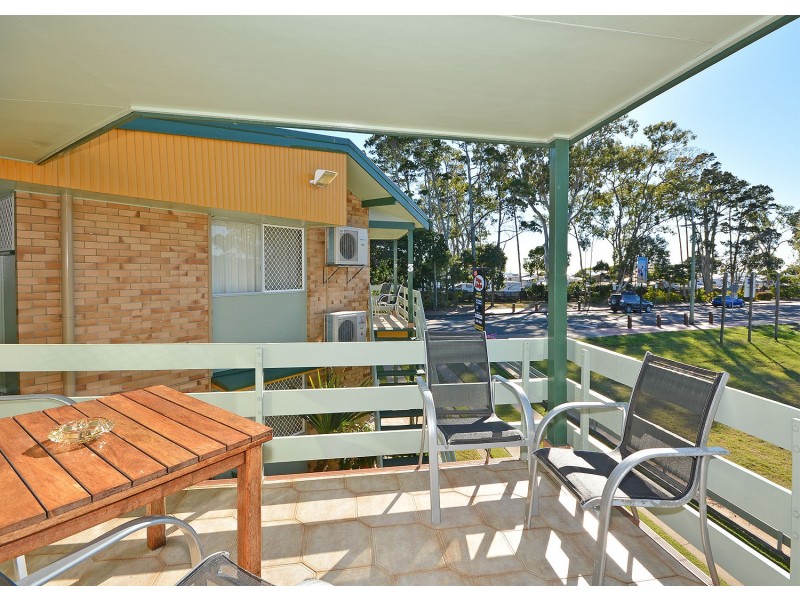 359 Esplanade, Scarness QLD 4655