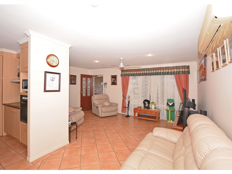 10 Ivybird Court, Torquay QLD 4655