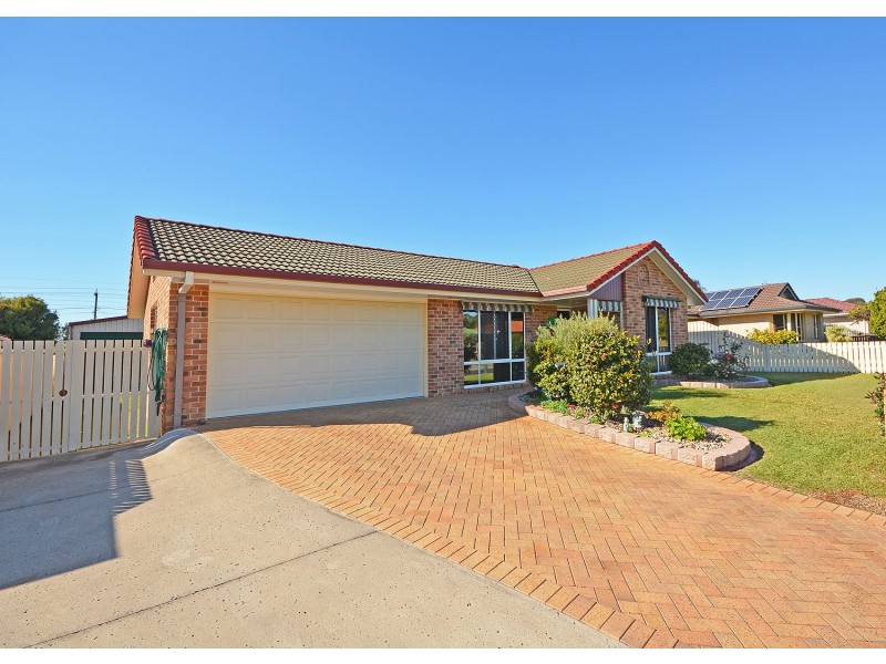 10 Ivybird Court, Torquay QLD 4655