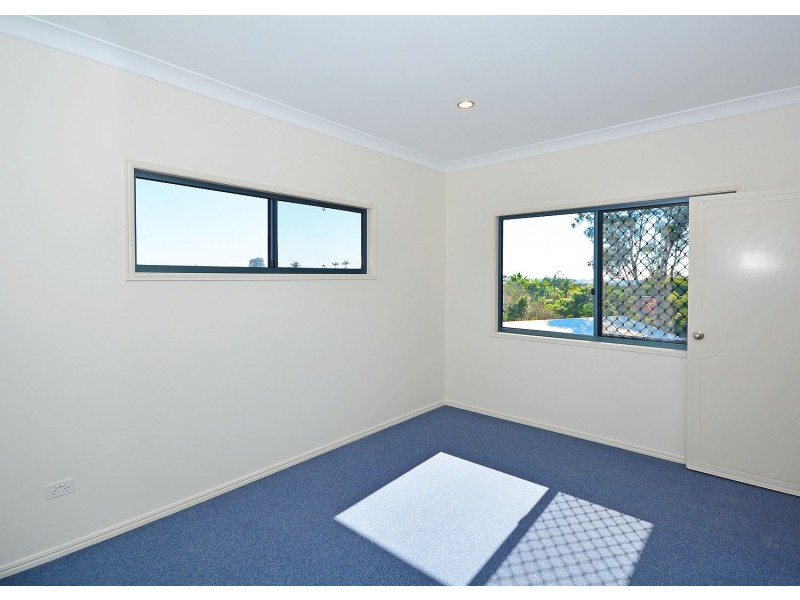 61 Jacobsen Outlook, Urraween QLD 4655
