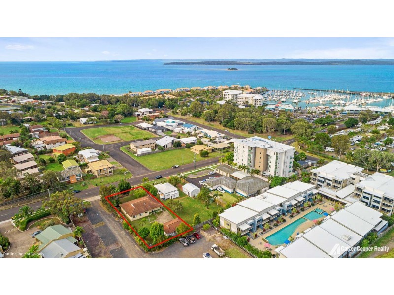 91 Miller Street, Urangan QLD 4655