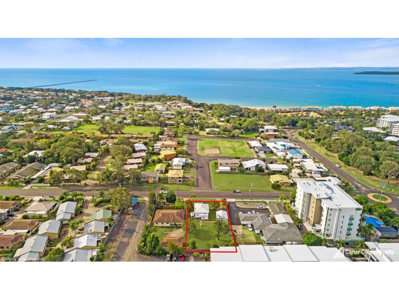93 Miller Street, Urangan QLD 4655