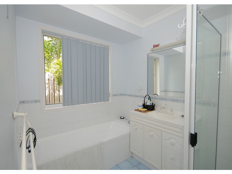 26 Eric Street, Torquay QLD 4655