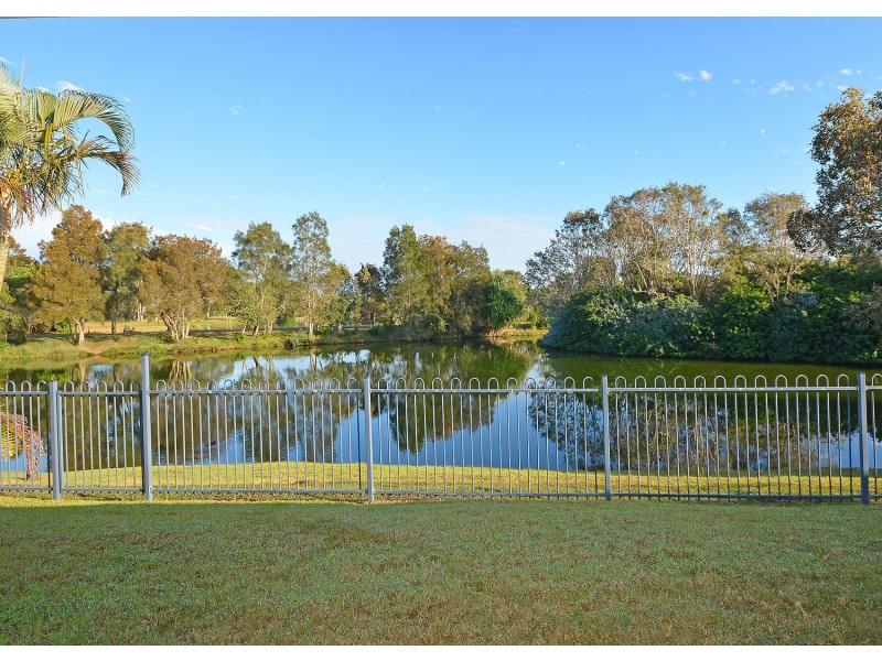 14 Turnbull Court, Urangan QLD 4655