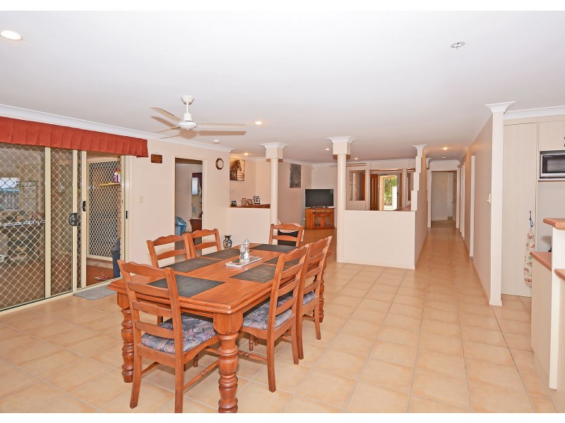 14 Turnbull Court, Urangan QLD 4655