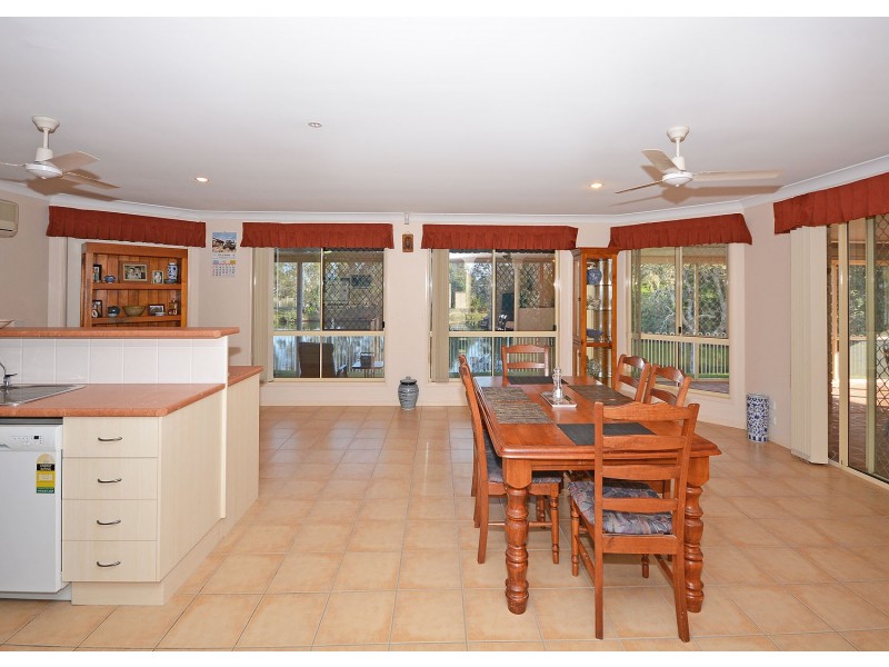 14 Turnbull Court, Urangan QLD 4655