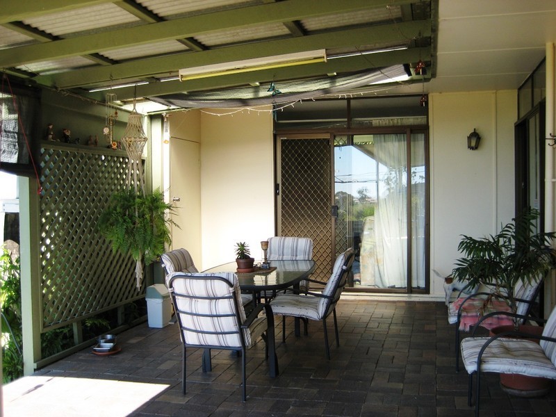 24 Waigani Avenue, Kawungan QLD 4655