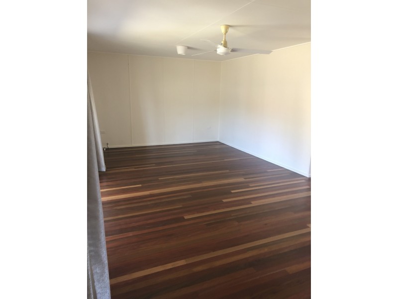 27 Newhaven Street, Pialba QLD 4655