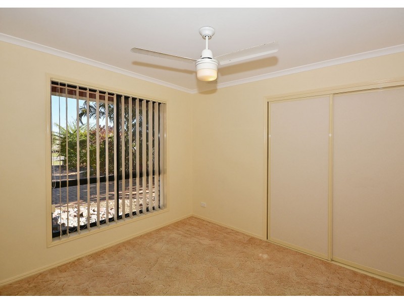 3 Oriole Court, Eli Waters QLD 4655