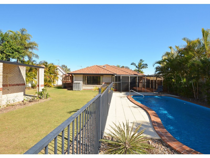 3 Oriole Court, Eli Waters QLD 4655