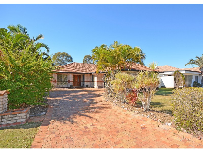 3 Oriole Court, Eli Waters QLD 4655