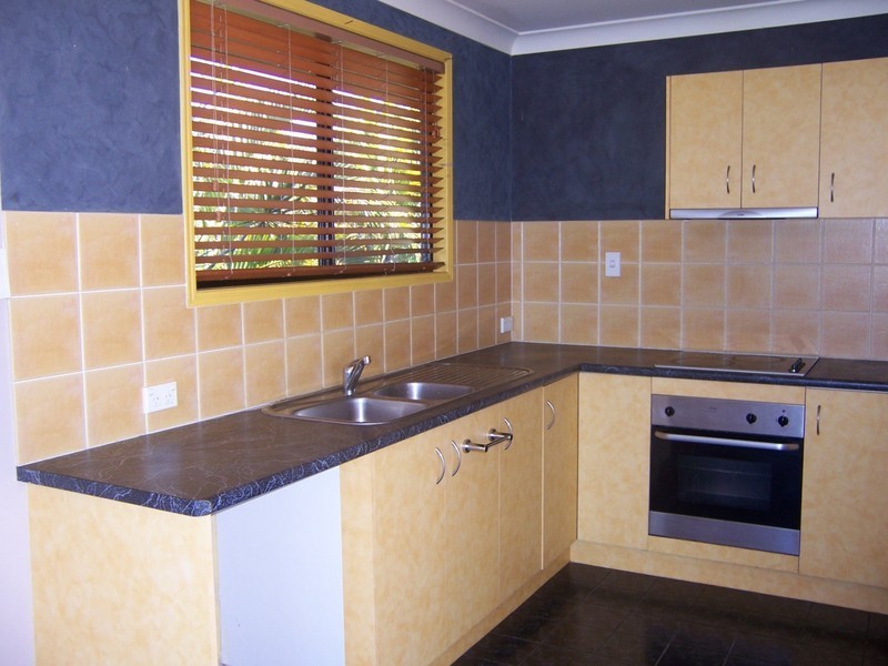 17 Rohan Way, Kawungan QLD 4655