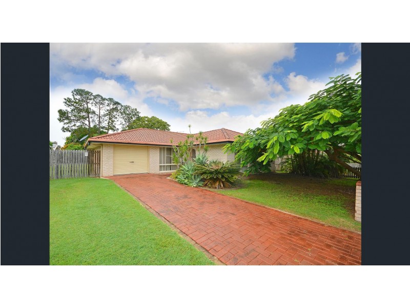 25 Tristania Crescent, Urangan QLD 4655