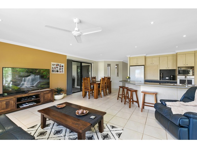 81 Washington drive, Wondunna QLD 4655