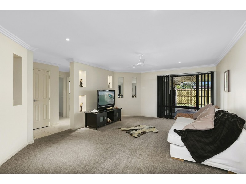 81 Washington drive, Wondunna QLD 4655