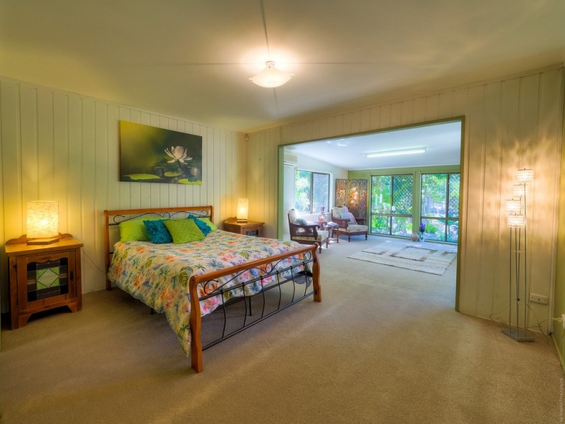 54 Dreamtime Avenue, Burrum Heads QLD 4659