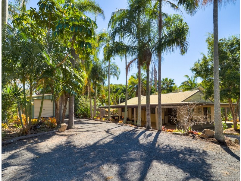 54 Dreamtime Avenue, Burrum Heads QLD 4659
