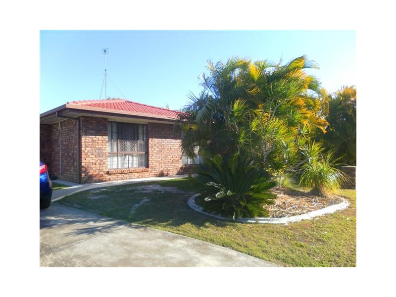 118 Hammond Street, Urangan QLD 4655