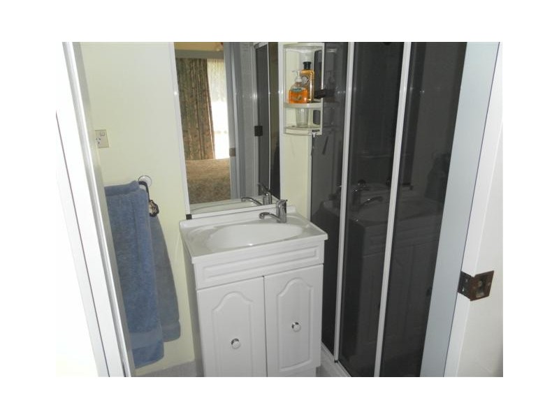 118 Hammond Street, Urangan QLD 4655