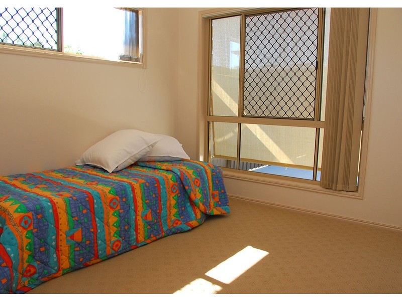 61 Pulgul Street, Urangan QLD 4655