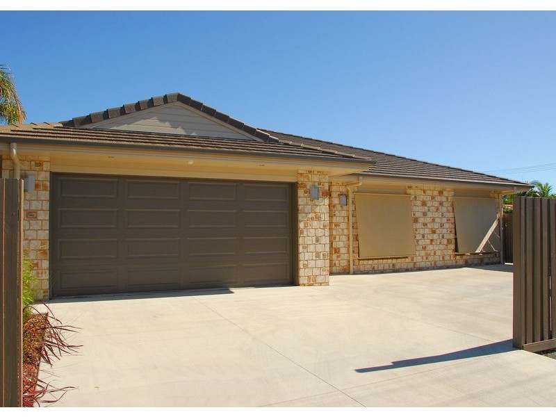 61 Pulgul Street, Urangan QLD 4655