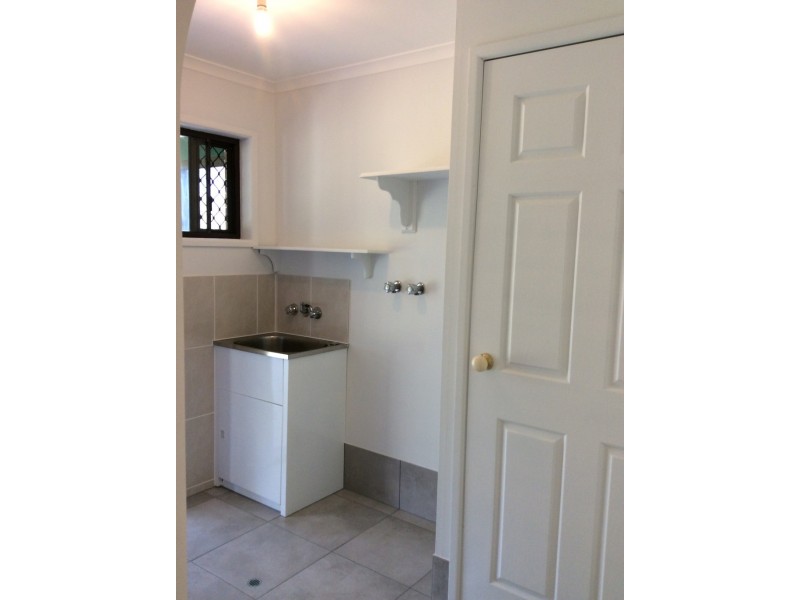 140 Garden Drive, Urangan QLD 4655
