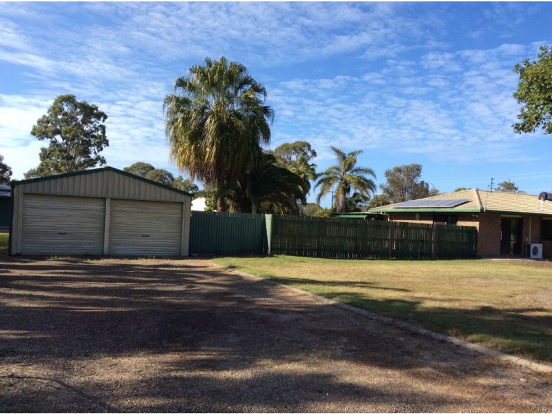 140 Garden Drive, Urangan QLD 4655