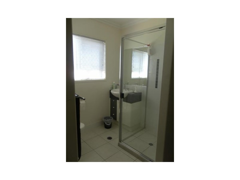 19 Gum Tree Drive, Urraween QLD 4655