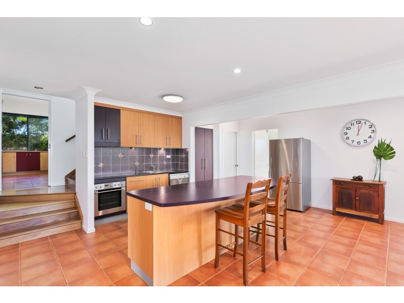 17-21 Tortworth Court, Dundowran QLD 4655