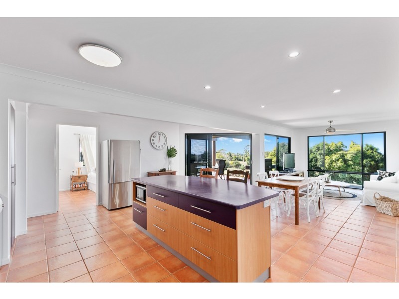 17-21 Tortworth Court, Dundowran QLD 4655