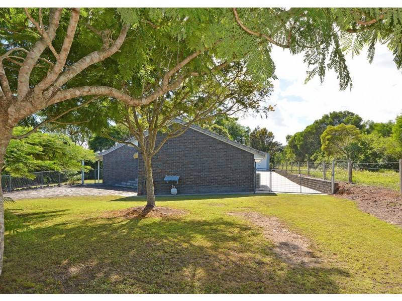 8 Tudor Avenue, Urraween QLD 4655