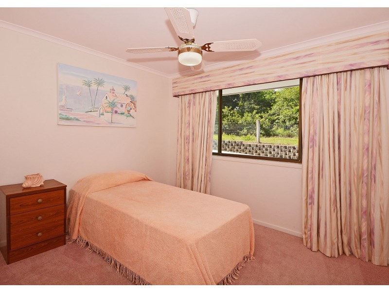 8 Tudor Avenue, Urraween QLD 4655