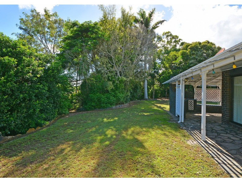 8 Tudor Avenue, Urraween QLD 4655