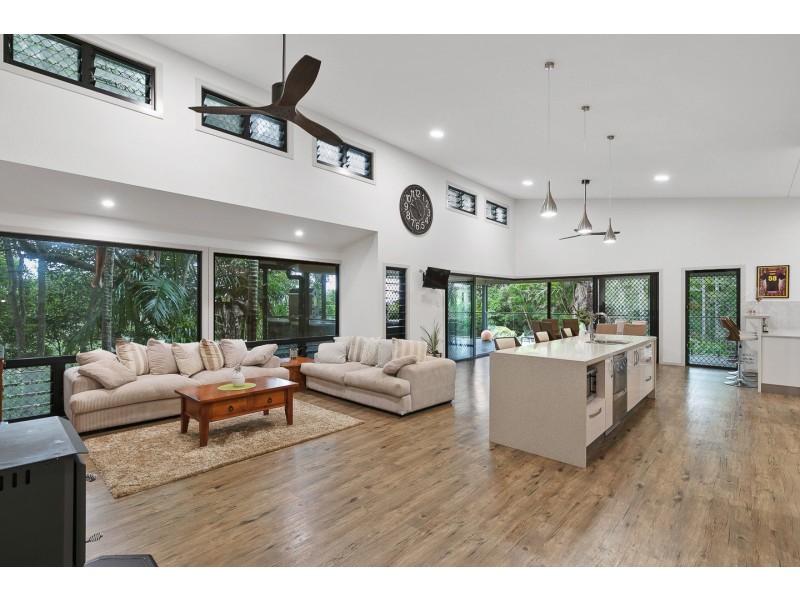 43 Sempfs Road, Dundowran Beach QLD 4655