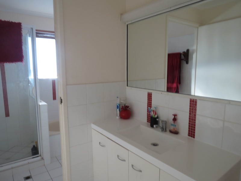 11 Hillrise Court, Pialba QLD 4655