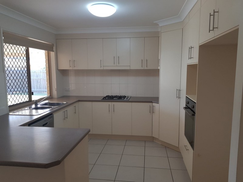 6 Yarrilee Circuit, Dundowran QLD 4655