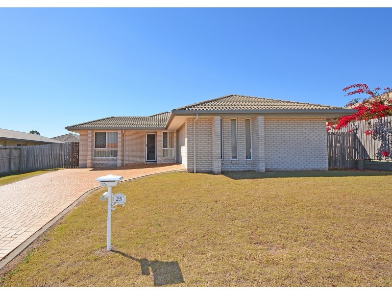25 Picadilly Circuit, Urraween QLD 4655