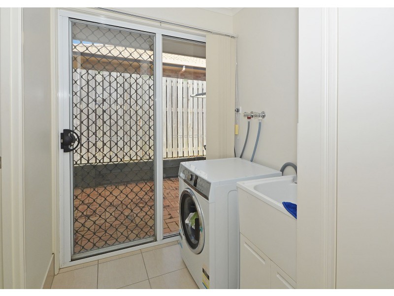 25 Picadilly Circuit, Urraween QLD 4655