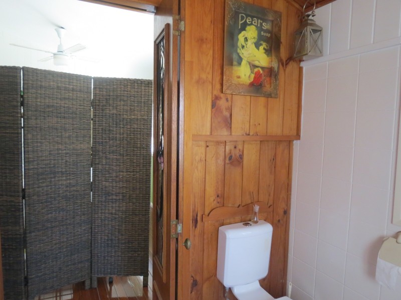 56 Shell Street, Urangan QLD 4655