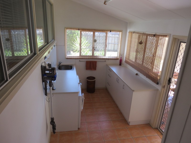 56 Shell Street, Urangan QLD 4655