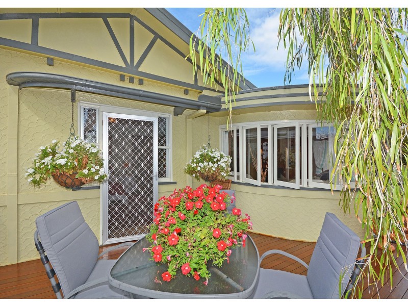 6 Corser Street, Point Vernon QLD 4655