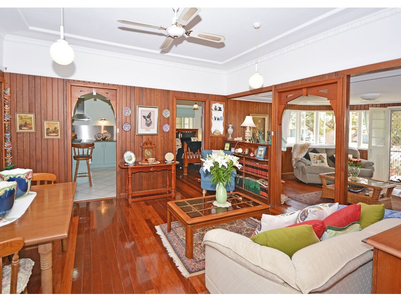 6 Corser Street, Point Vernon QLD 4655